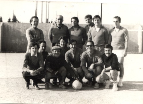 equipe-de-foot-DTP-Marseille-en-1976-copie-1.jpg